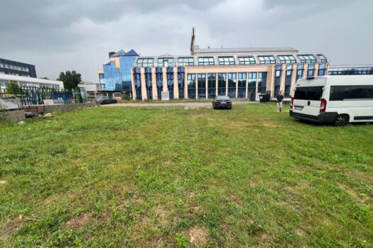 6sAiMxRkFLj6q4lhqIG3HE