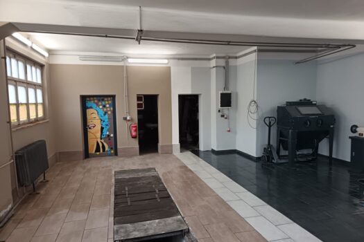 72Bxi36iIlAhad3oLqZe6l