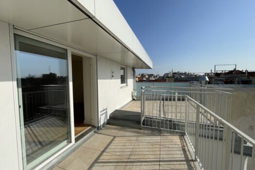 74prD7MCZUDoj1CgN7hd2S