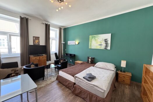 76K8SuE1t03zYTNwRdAu7O