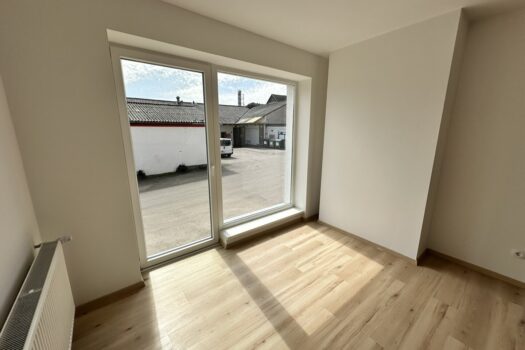 7LGXmqYuwp3Vi8TWoZV6bY