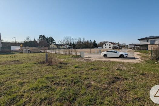 7N9rx9xjcumOcjZXaFSj1