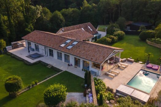 7p8MsQtALy0kQi2Ybzmcgg 1