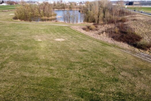 7q4V3hMfncegNSIhxwt4AQ