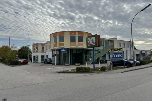 7wMu6yRYoJnFFVkbyWuBXB