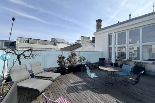 UNBEFRISTETE Traumwohnung im DG mit großer Terrasse nähe Karsplatz! 9cixDxRADHCtR4C1mDnIY