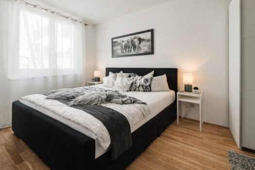 EzioeQkAPdJS4dxA8Lp8Q