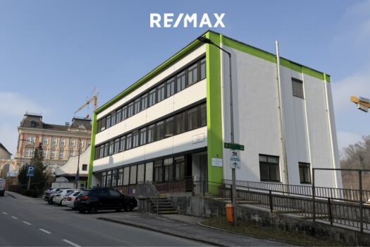 drfpgCVMykKmuJth9L3ta 4