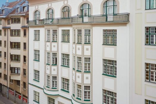 dsxiNLeOpvkeNCKWuJyNs