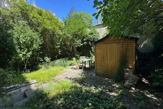 3-Zimmerwohnung mit Charme und Charakter - Nutzung eines schönen allgemeinen Garten 2 Gartenhütte