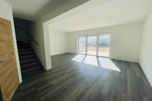 r2nDn6G6KqdiCXrgeCS2L