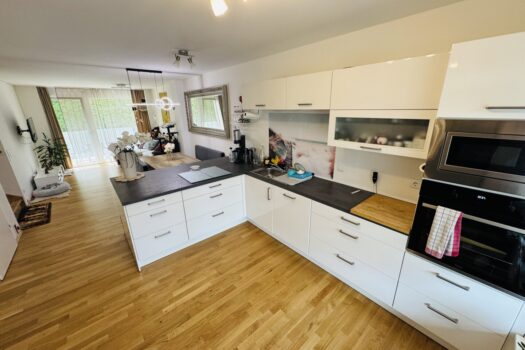 10nVbzmLsxKAE3NeKWCLnD