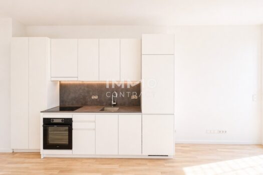 135zq2CGKPB6EhrZ2M3V4