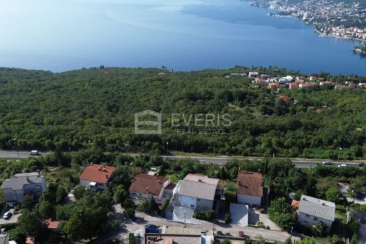 1696843600 dji 0149
