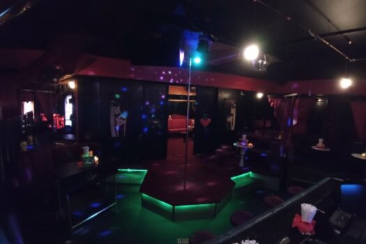 16ozKKTJq6ITxO6gnB6LS5