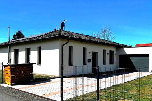 176bcCyfrmhahUp6LVQ0Dq