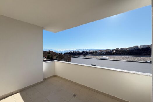 1774902718 whatsapp image 2026 03 01 at 22