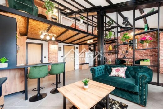 1775571228 452002353