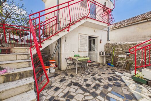 1775633737 jadranovo kuca s pogledom48