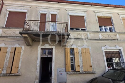 1775668544 1000209282