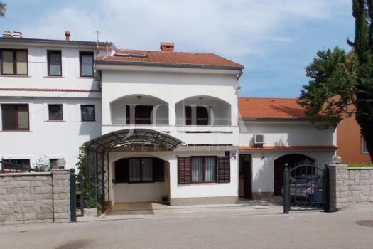 1775922025 1630427986 402901 0