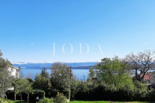 1775928672 559967857 421248 0