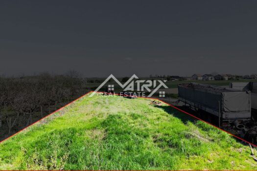 1776069943 cepin gradevinsko zemljiste 1050 m fronta 33 m 1