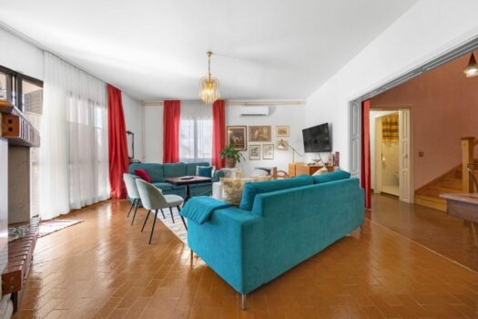 1776110599 thumbnail 2