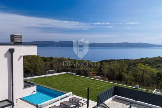 1776677203 velika stavka rabac labin villa pogled more 11