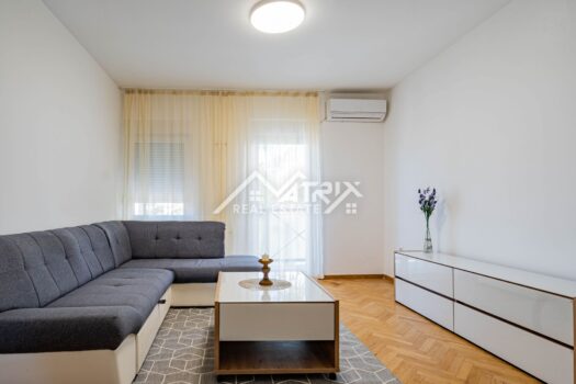 1776953407 osijek trosobni stan s balkonom centar 1