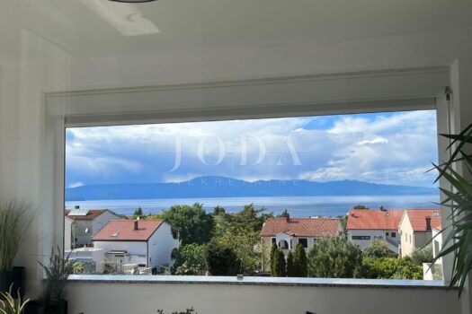 1777131764 401747846 617792 0