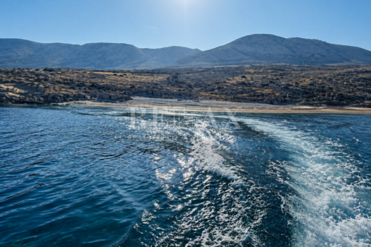 1777494030 mala luka 1