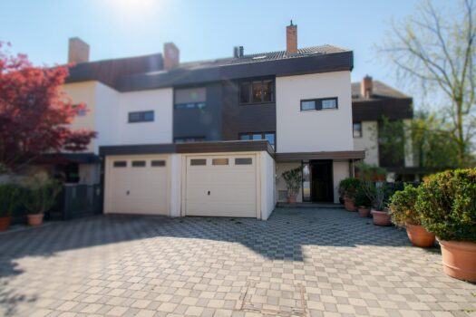 19Ir7HAwbJfXAu1EeZ6qHP