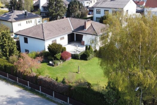 1JOh6ajCrGH7T4ybl1AL5K