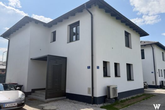 1M8YpiQXGDdNFpbFuJyuNC