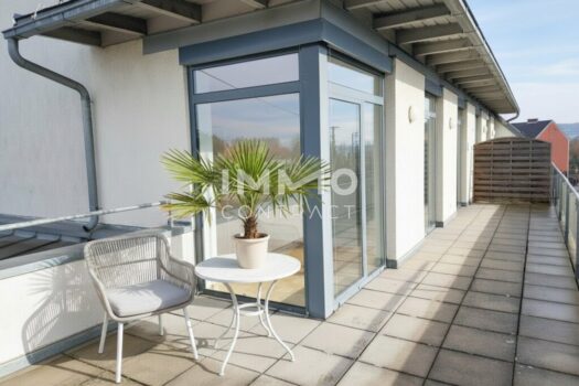 1OEZjHxphNmlgWJPmEEr26