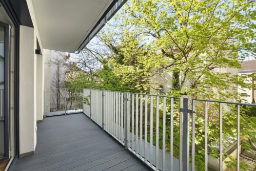 1QkenlBnqCKUz65buXn5WO 1