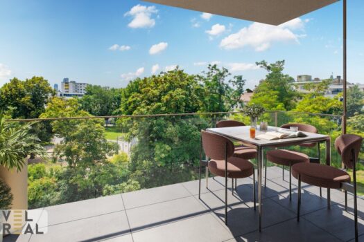 1bbg3K1p05Z0CVL8jhUgg6 8