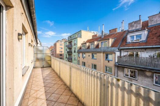 1iLFMk3H82ux7enoHy5EsX