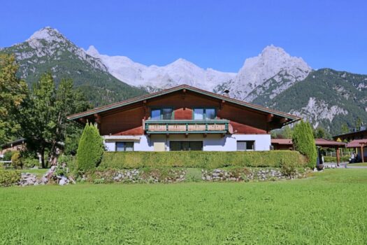 Ihr neues Zuhause am Fuße der Steinberge - Einfamilienhaus in traumhafter Lage 1iMBobqGTrfdix00wX1nh5