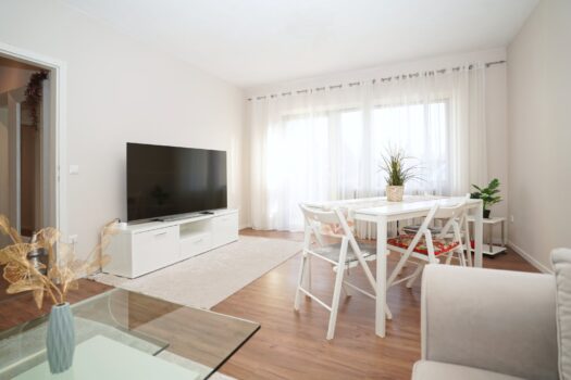 237HmgMNfxUXYrawdwbT5z