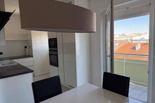 2Fmg3R1KEF9xX2yZ1SgVhC