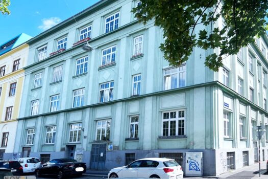 2McVPujrd32zaXKBYv2XSZ