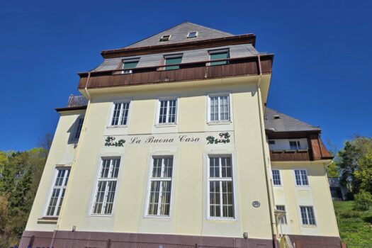 2TVQ2RkGMPmhcoXb13HKLx