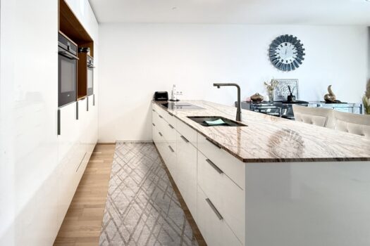 2XycpKDXmT3S4w7BBgHzZh