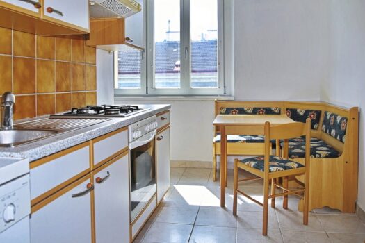 2ayGLJ5VCFZIHsWBoq6u5B