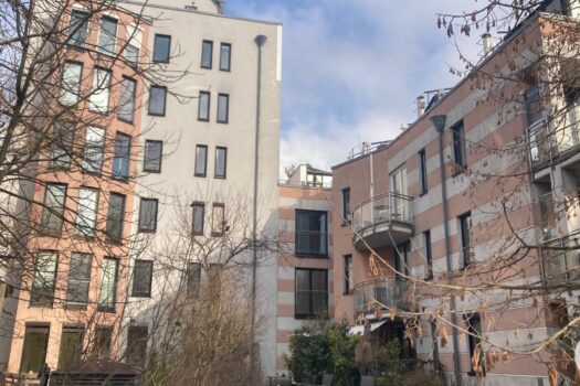 2b6SNIyluDncYcVb4RXmBs 1