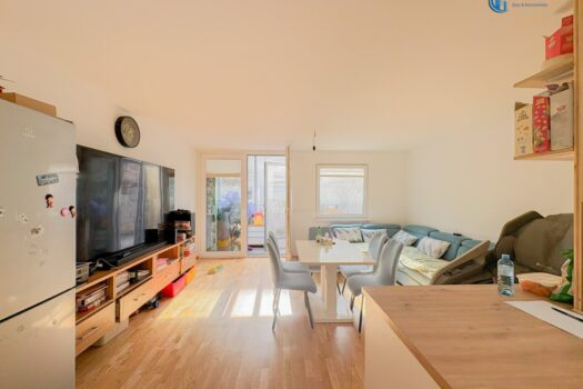 Großzügige 5-Zimmer-Maisonette mit Garten, Terrasse & Tiefgarage in 1220 Wien 2hI3OGk6EsUj2PR5TdE0kW