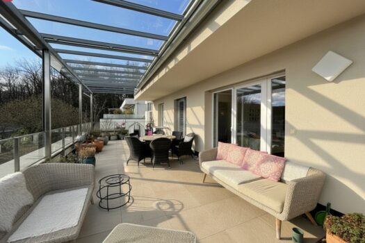 2jMo0FtM6hn1z81Lv3Ros