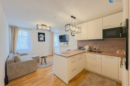 32hr3pPz9tWW7r15qN88SH